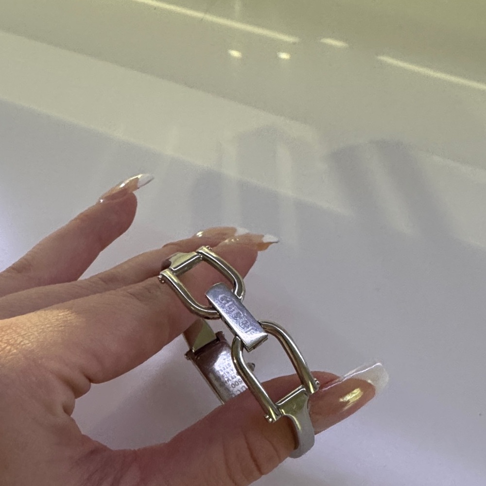 Gucci Blue Back Silver Rectangular Face Watch - image 5